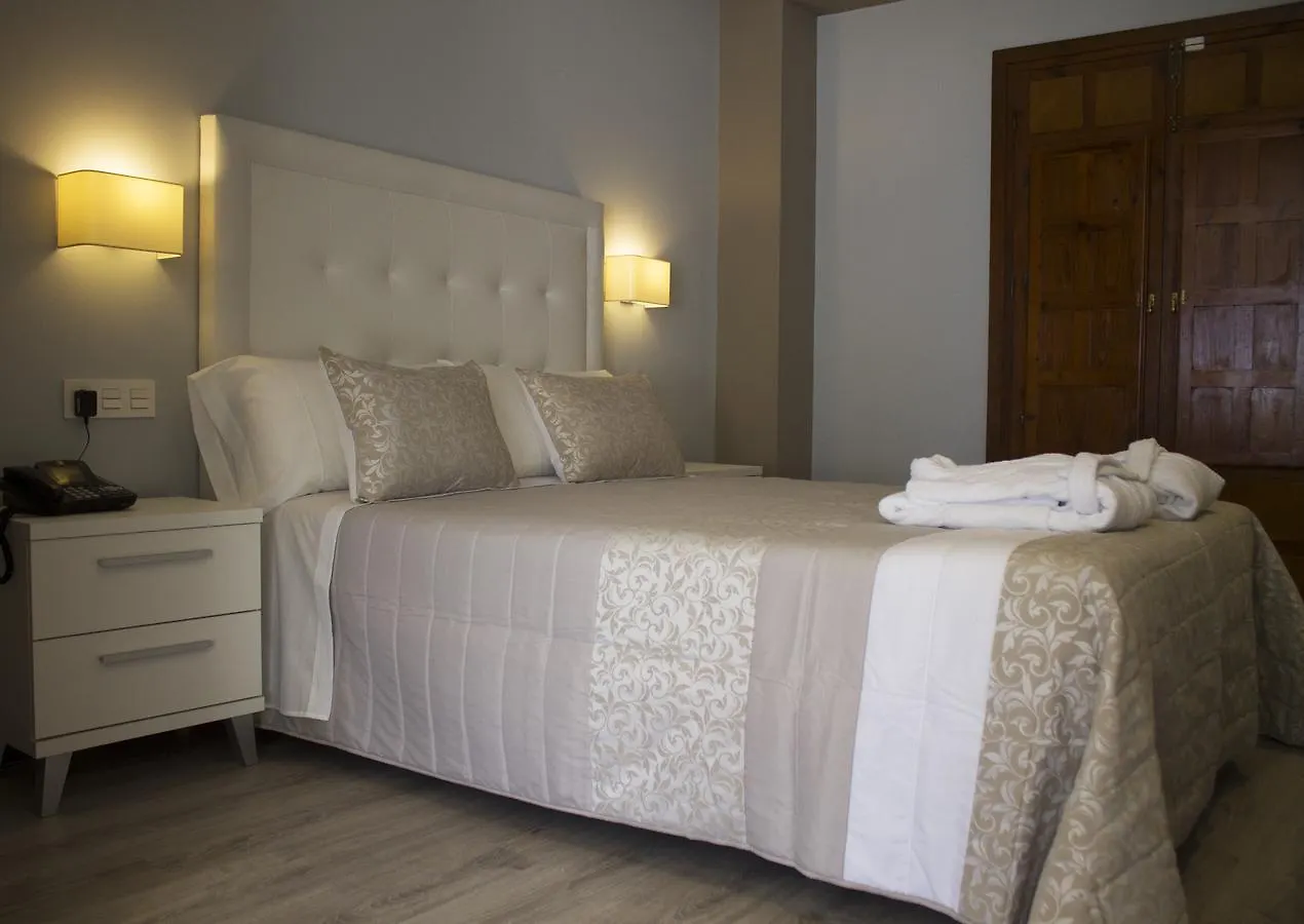Hotel Infante Antequera